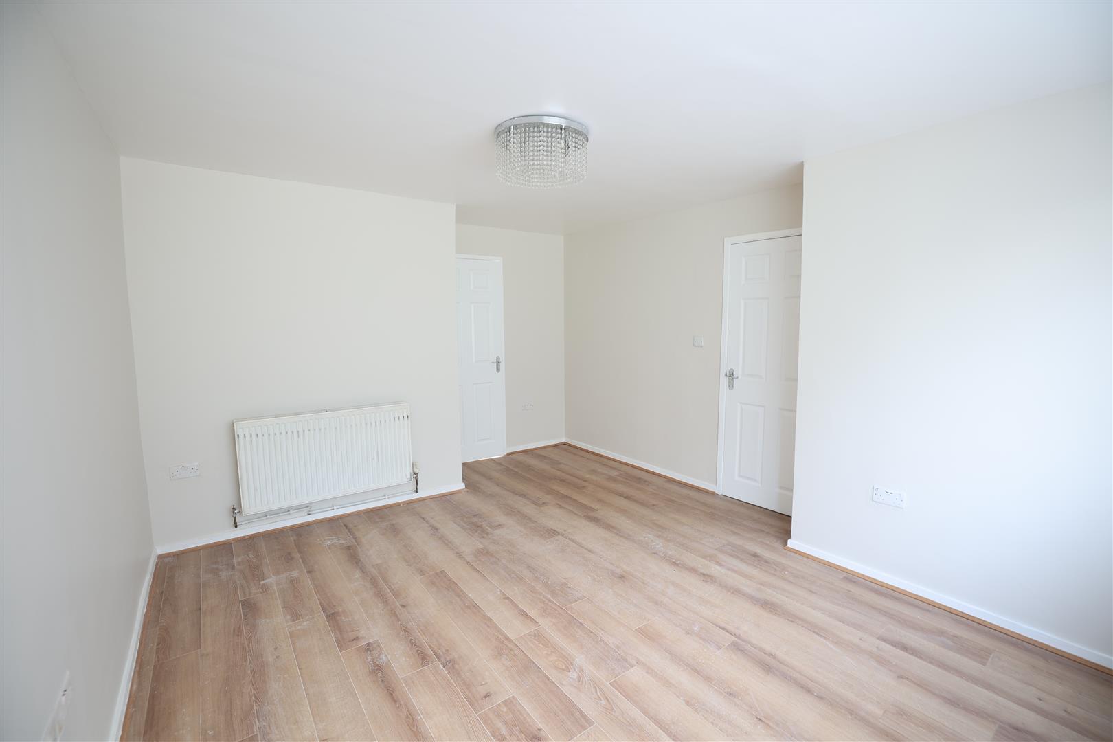 rRw5UY68iU2YFh7rB03E6g