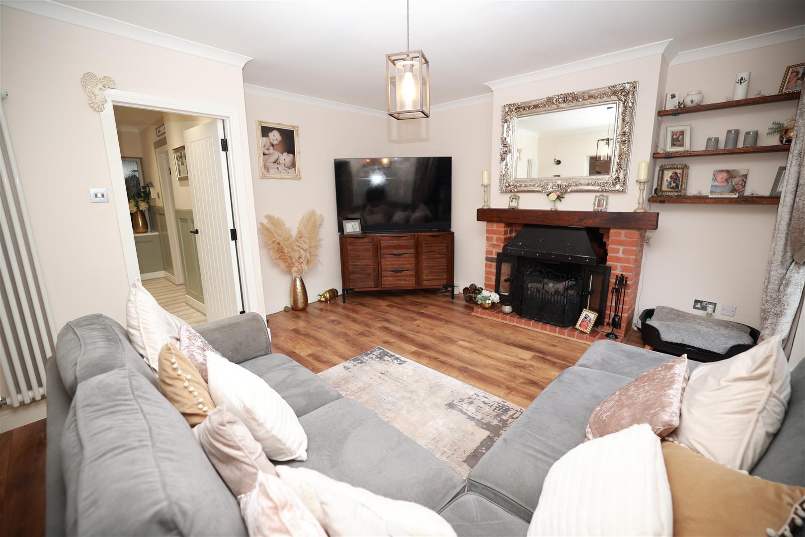 Br8ubF2Mlkq9V9Oo bYUAw