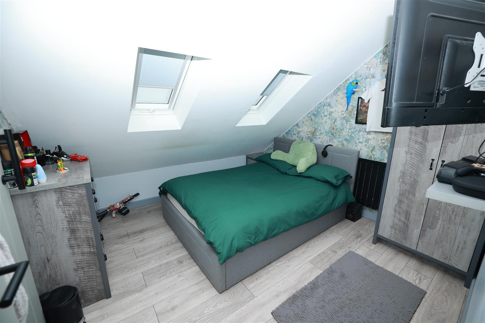 HJFPf8fFhEmblMTbMt3UiQ