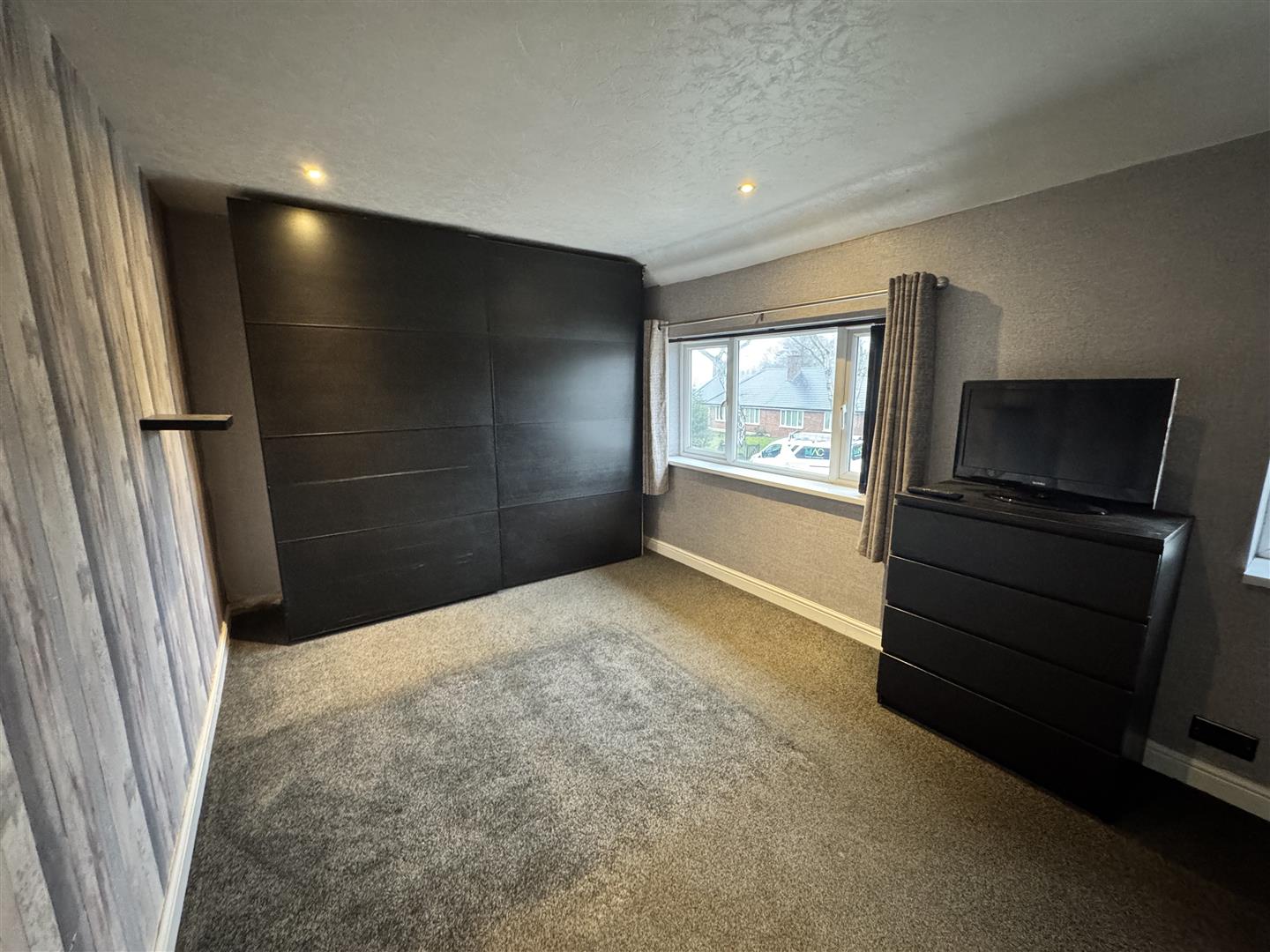 Ry5IgsWdukCrsxU1 9LmQA