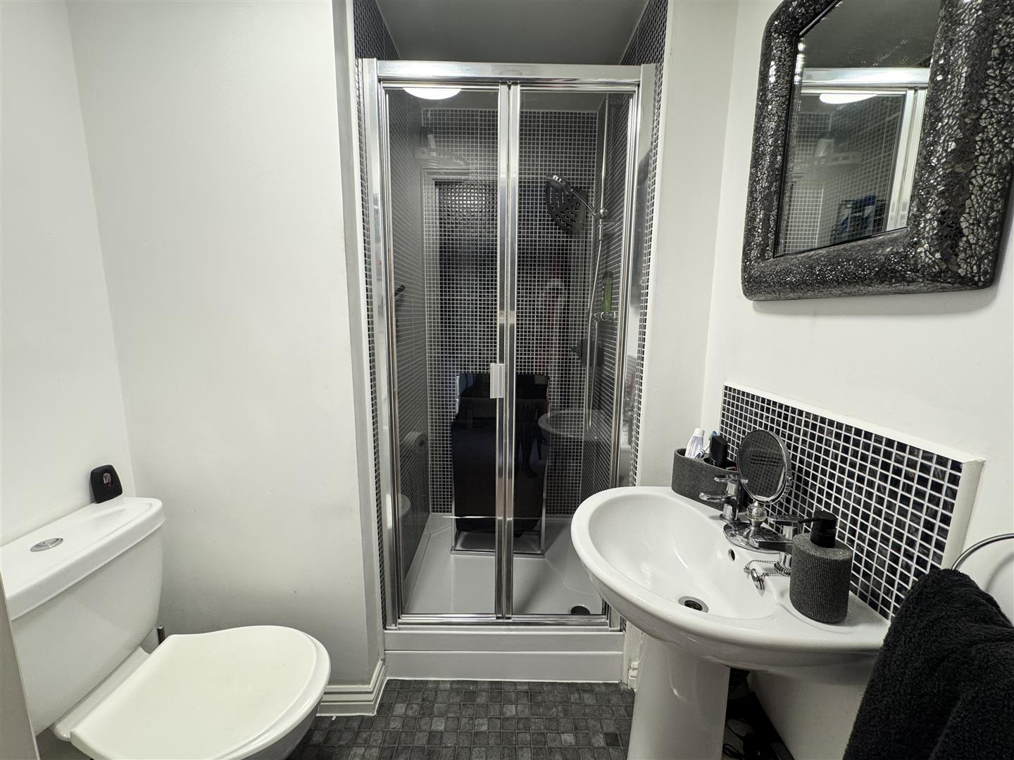 vPe01PIIV0GurQV19gZxOw