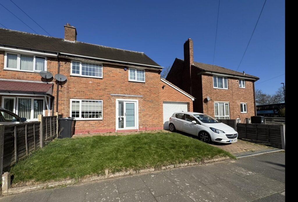 SyJHamr2UE Szn4TFxLr8Q